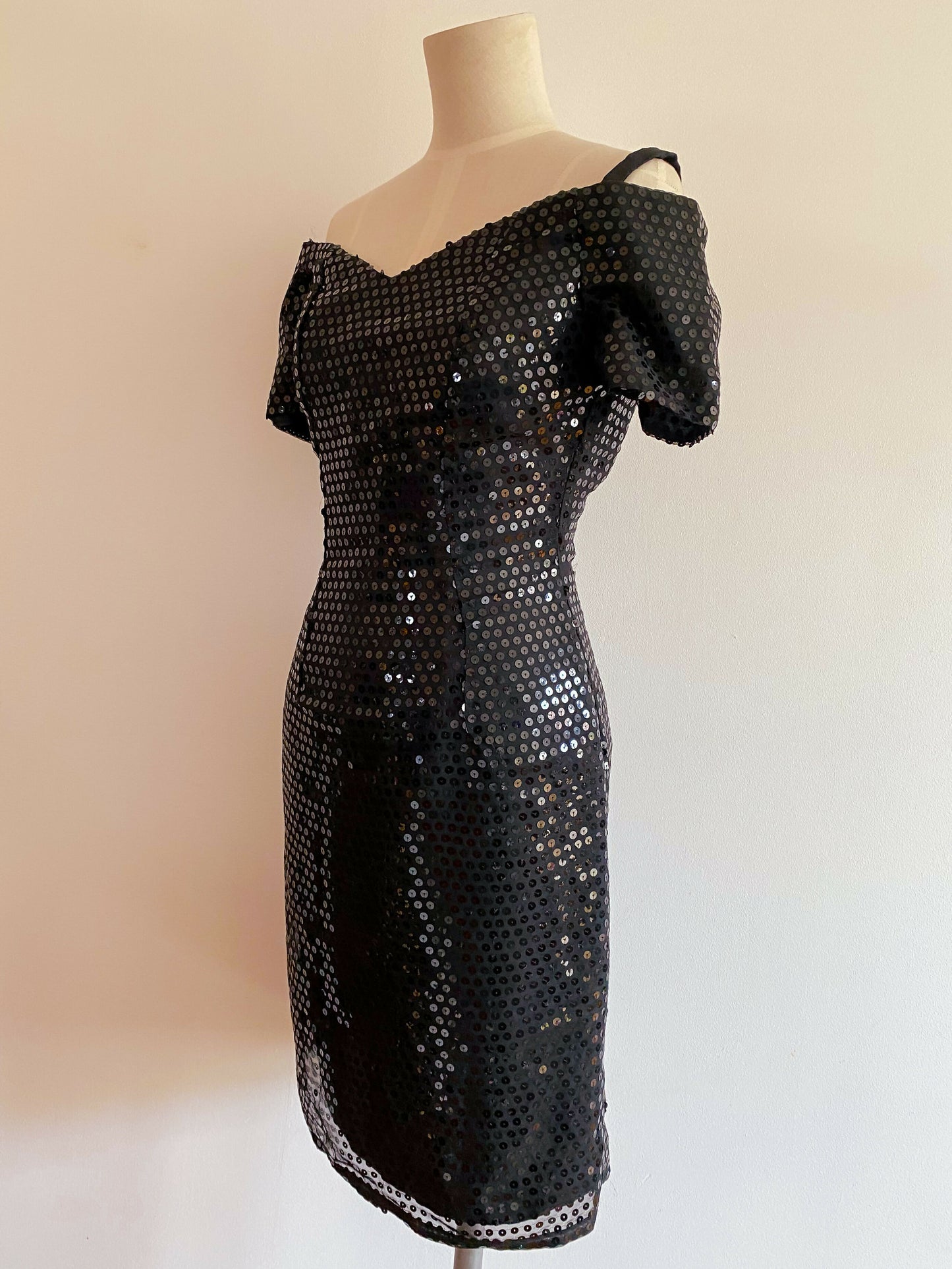 Opera by Richards Size 10 Sequinned Dress