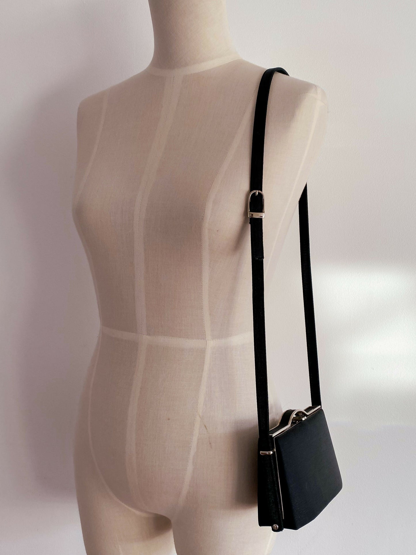 Milleni Black Shoulder Bag