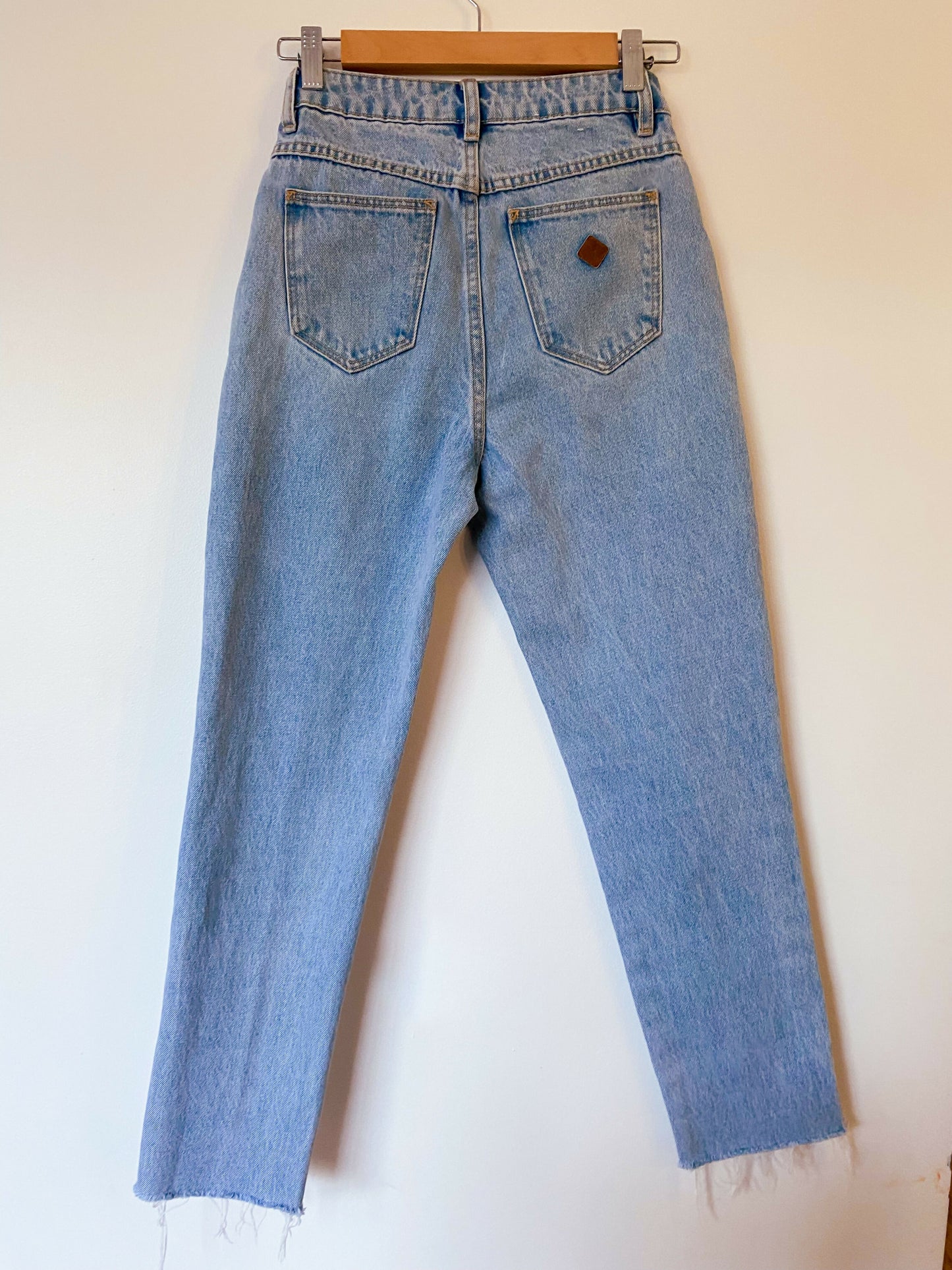 Abrand Jeans Size 25 High-Rise Slim-Leg Jeans