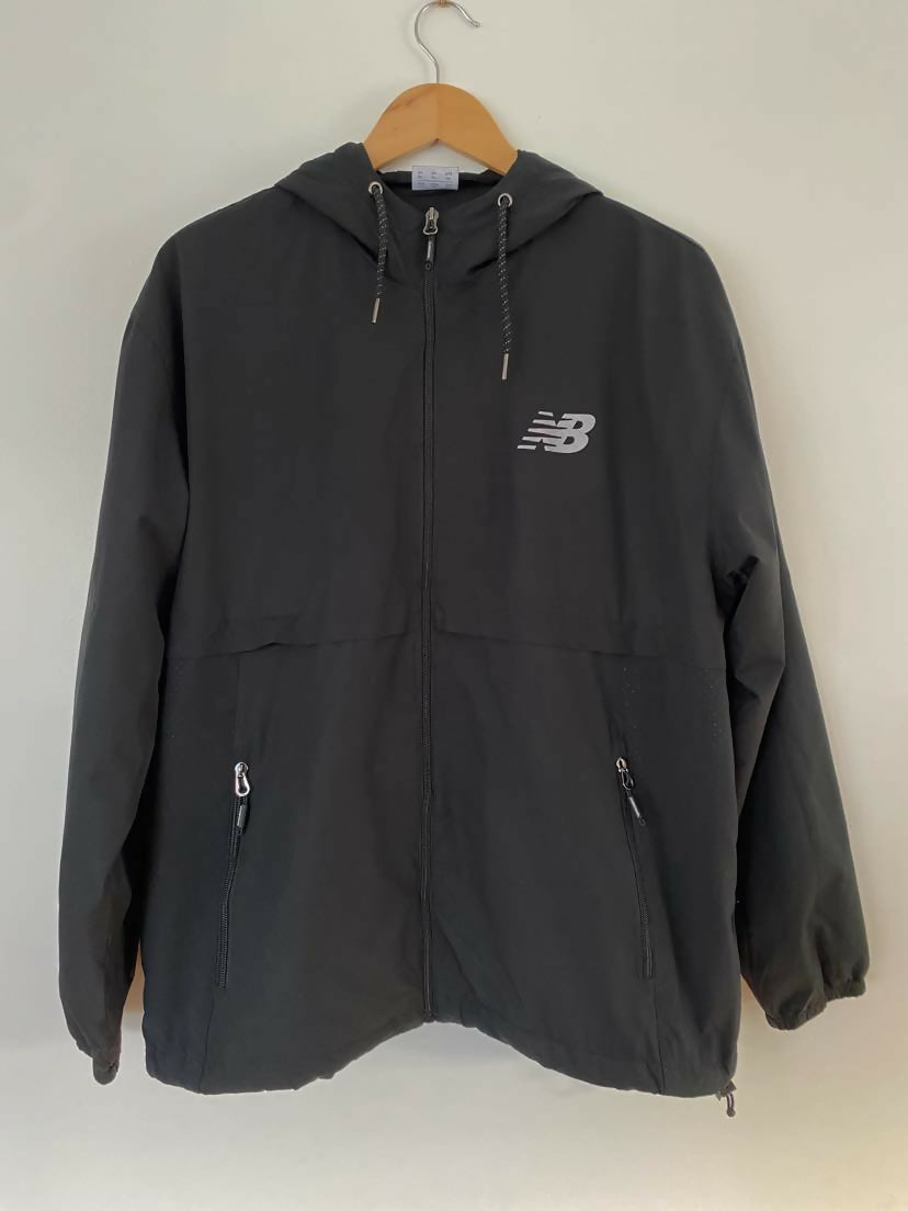 Men's New Balance Size XL hooded Black Sports Jacket