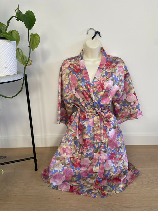 Vintage 80’s Etam UK Knee Length Silky Dressing Gown Robe Size 8 10 12 14 Floral