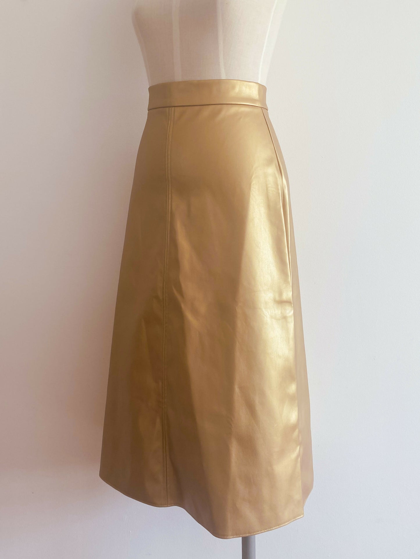 Orange Sherbet Size 8 Gold Faux Leather Pencil Skirt