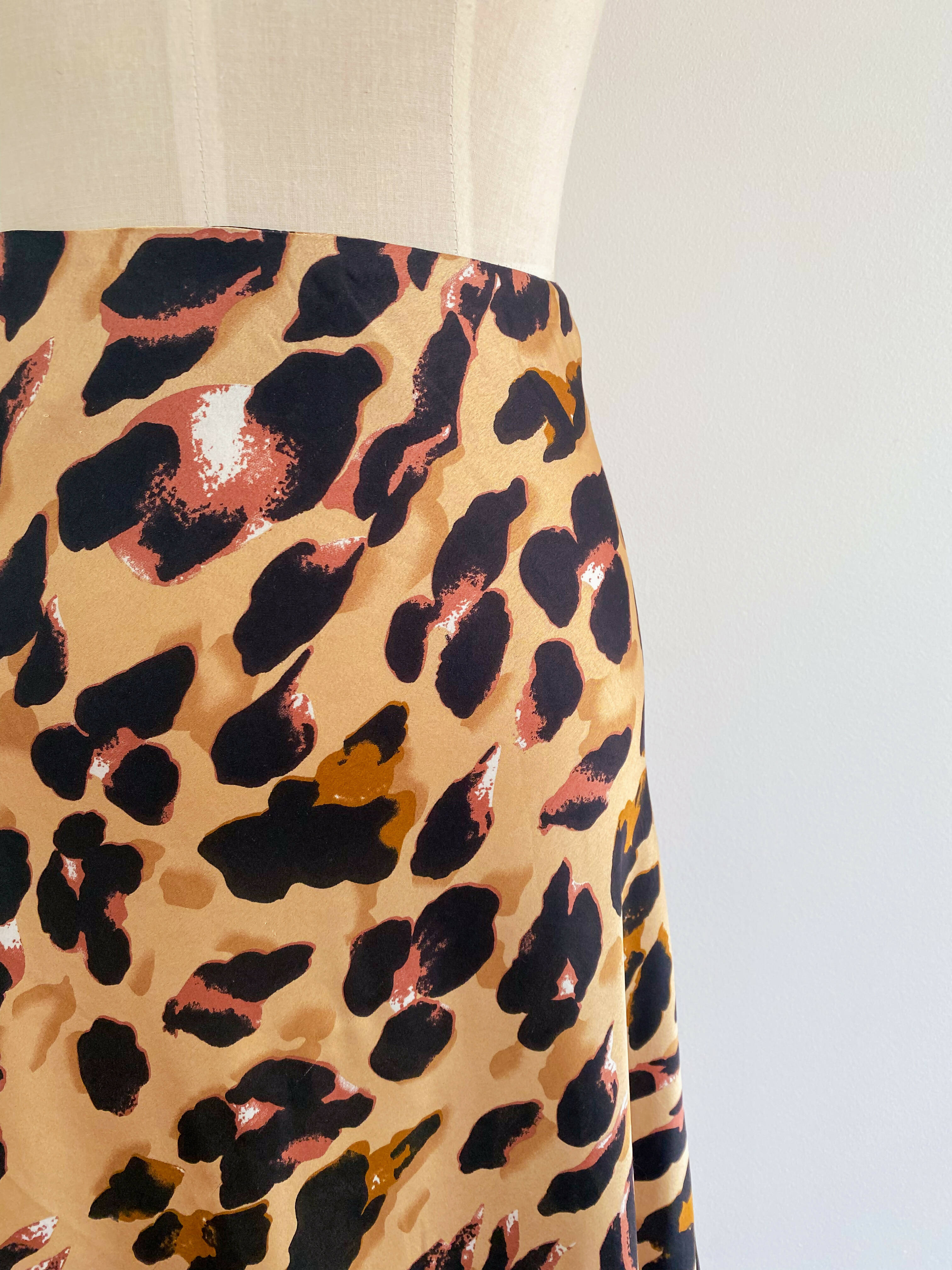 Cotton Candy LA Size Large Animal Print Midi Skirt oppspot