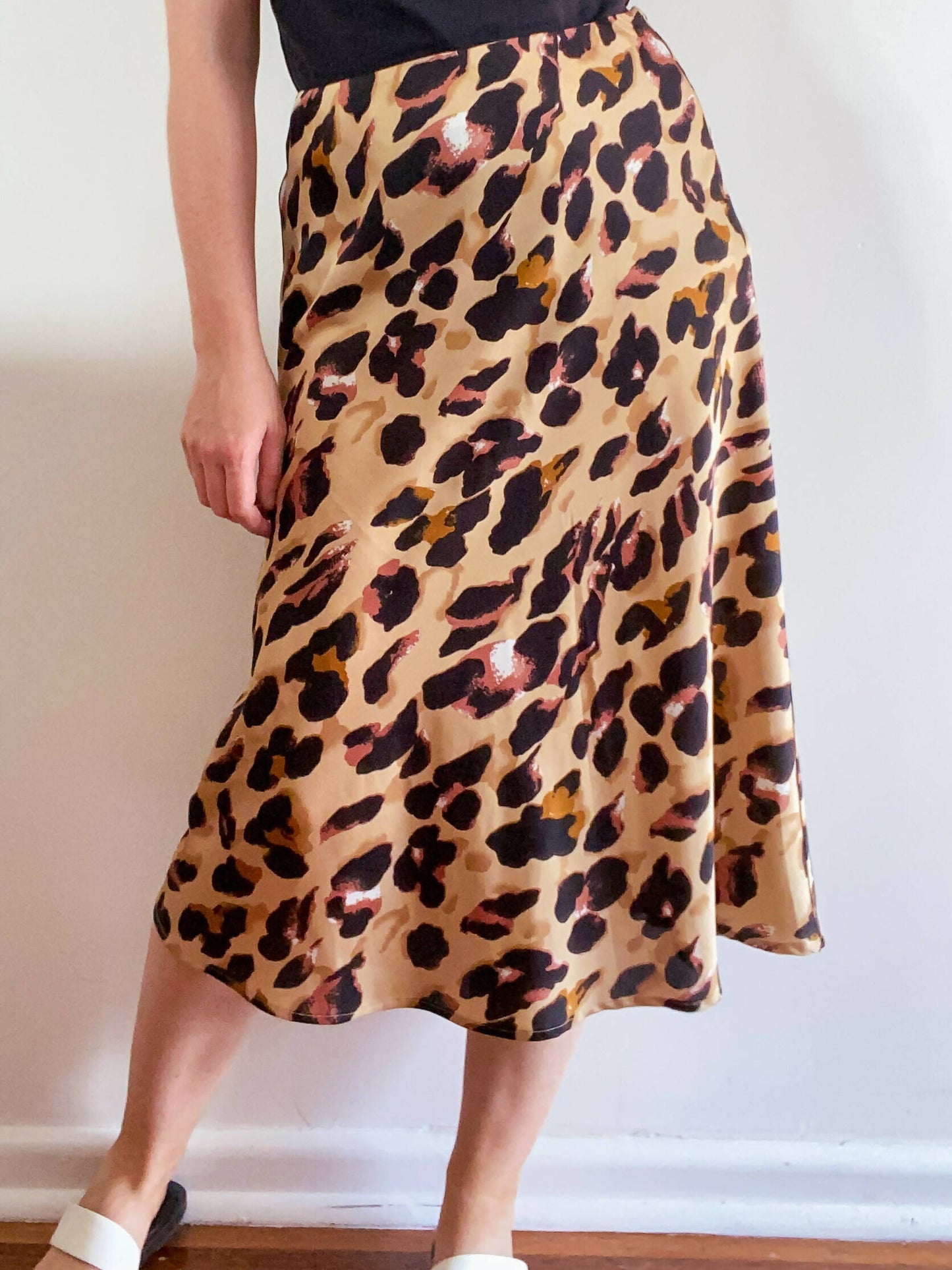 Cotton Candy LA Size Large Animal-Print Midi Skirt