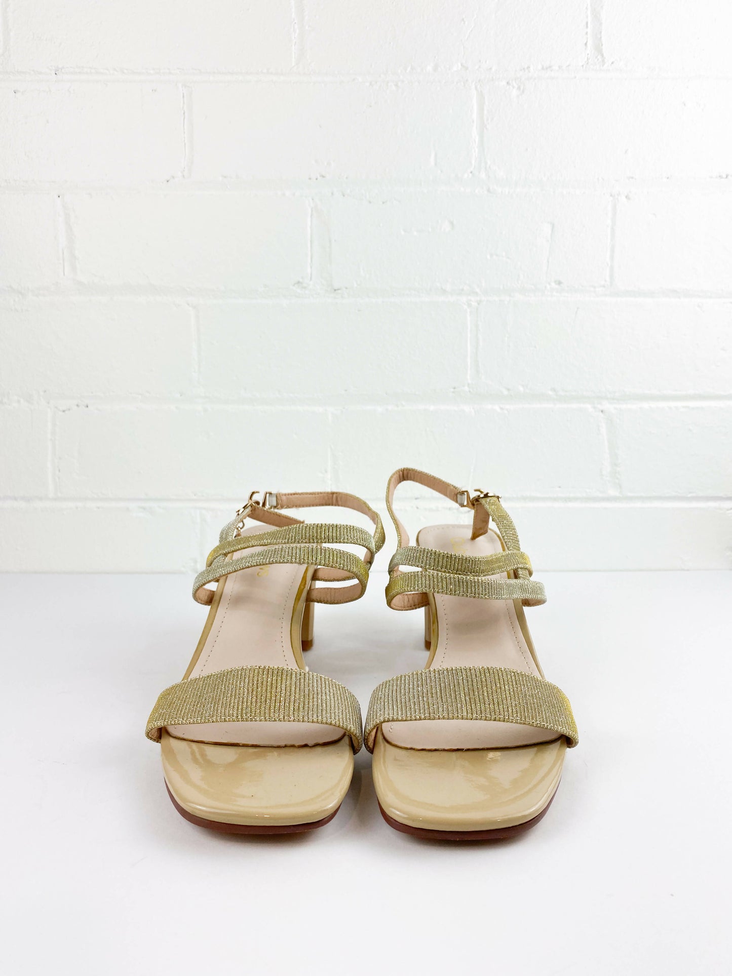 Clubnews Metallic Sandals