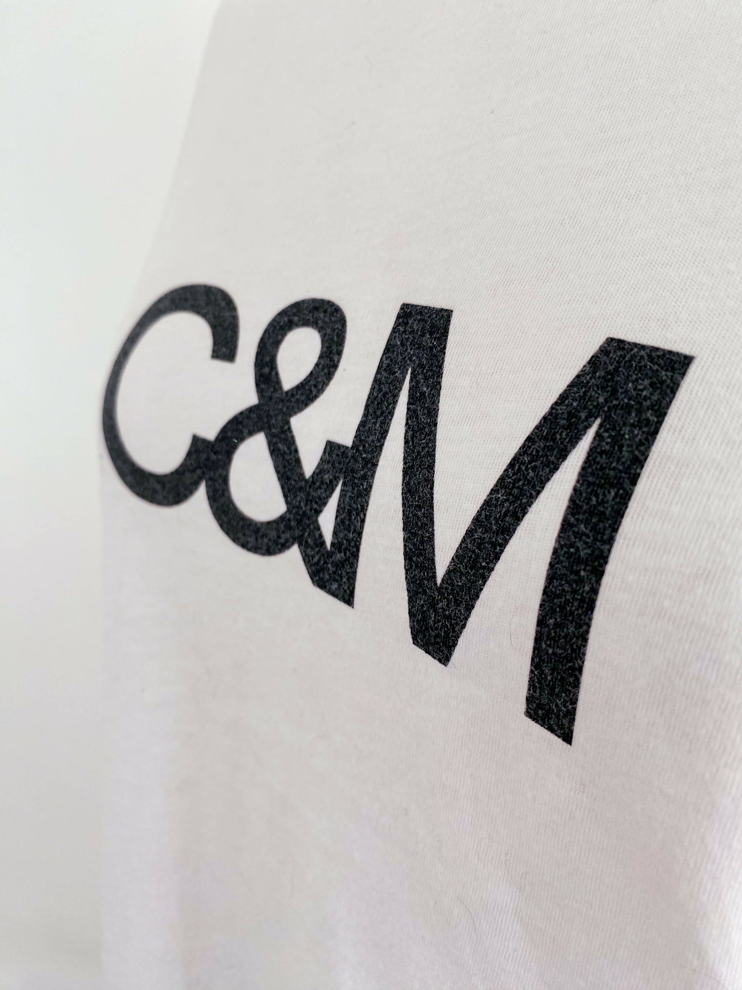 C&M Camilla and Marc Size 8 White Cotton Tee