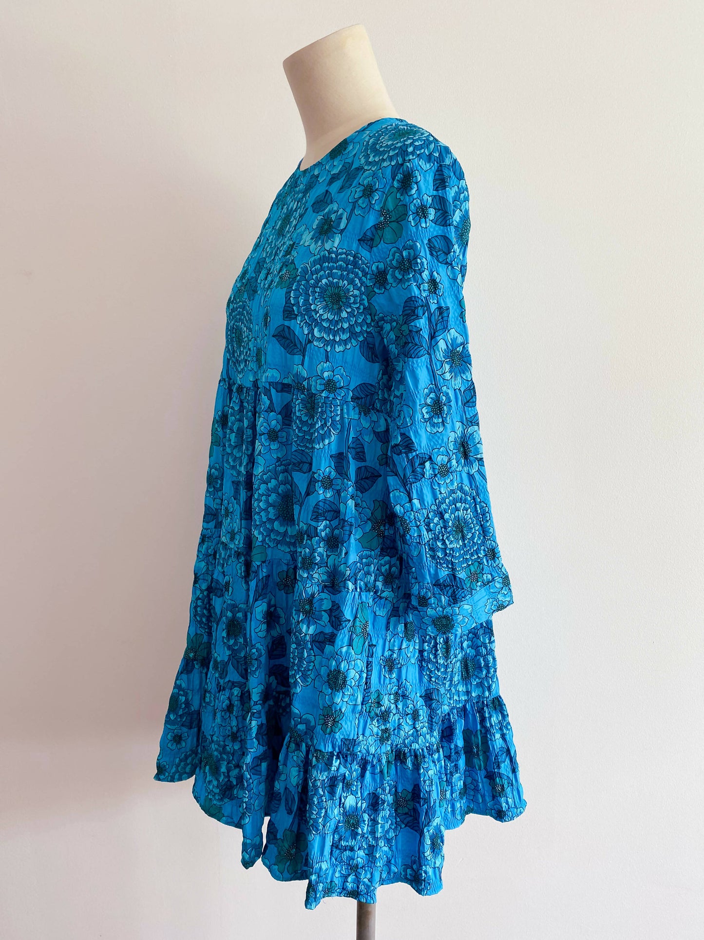 Zara Size M Tiered Blue Floral Dress