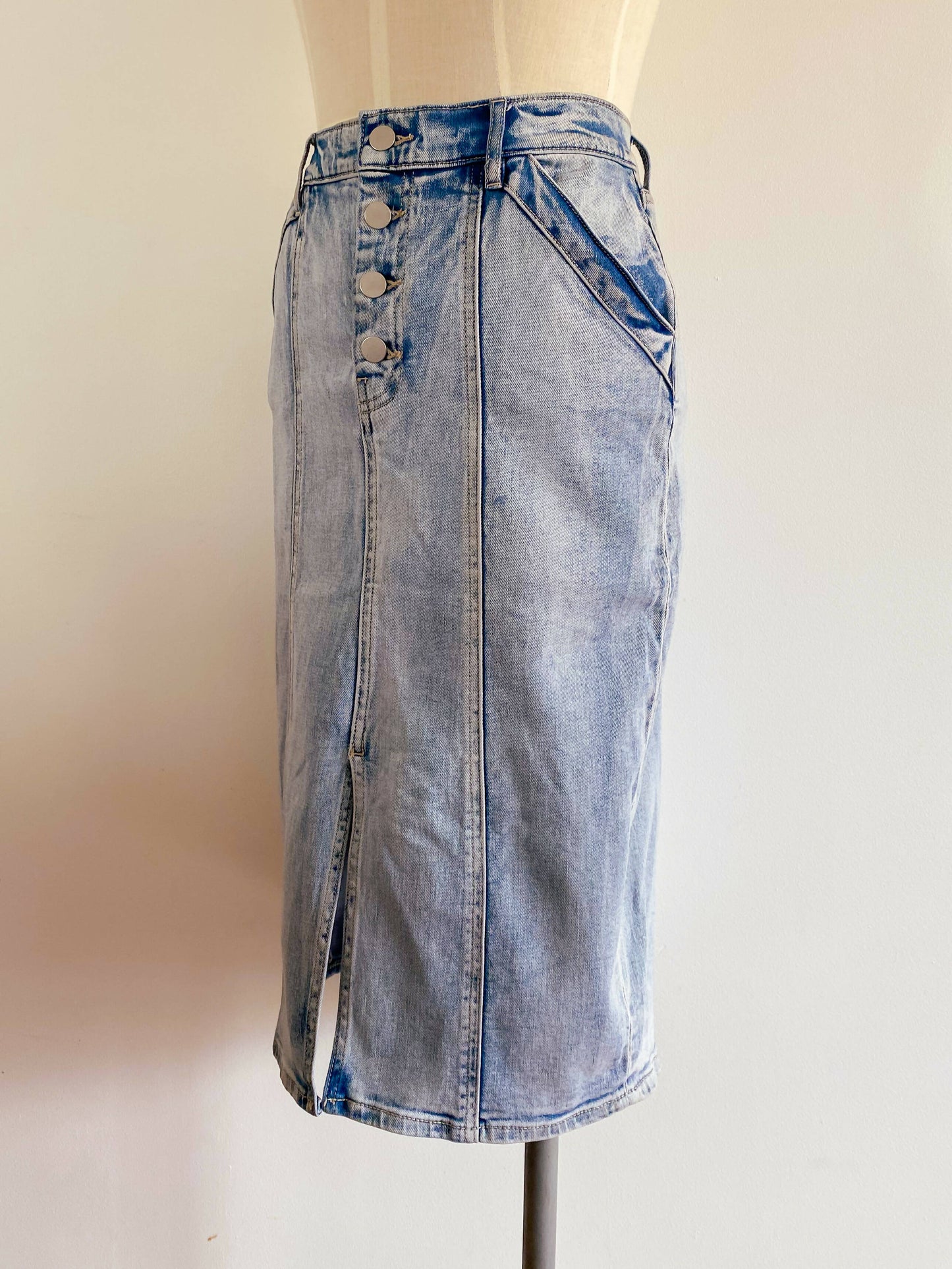 Seed Heritage Size 10 Acid-Wash Denim Midi Skirt