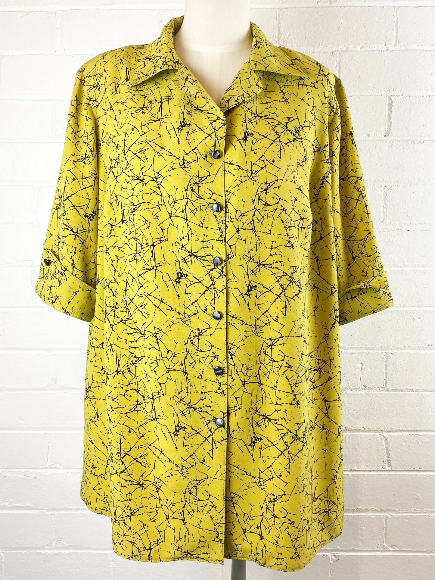 Size L Printed Olive-Green Shirt