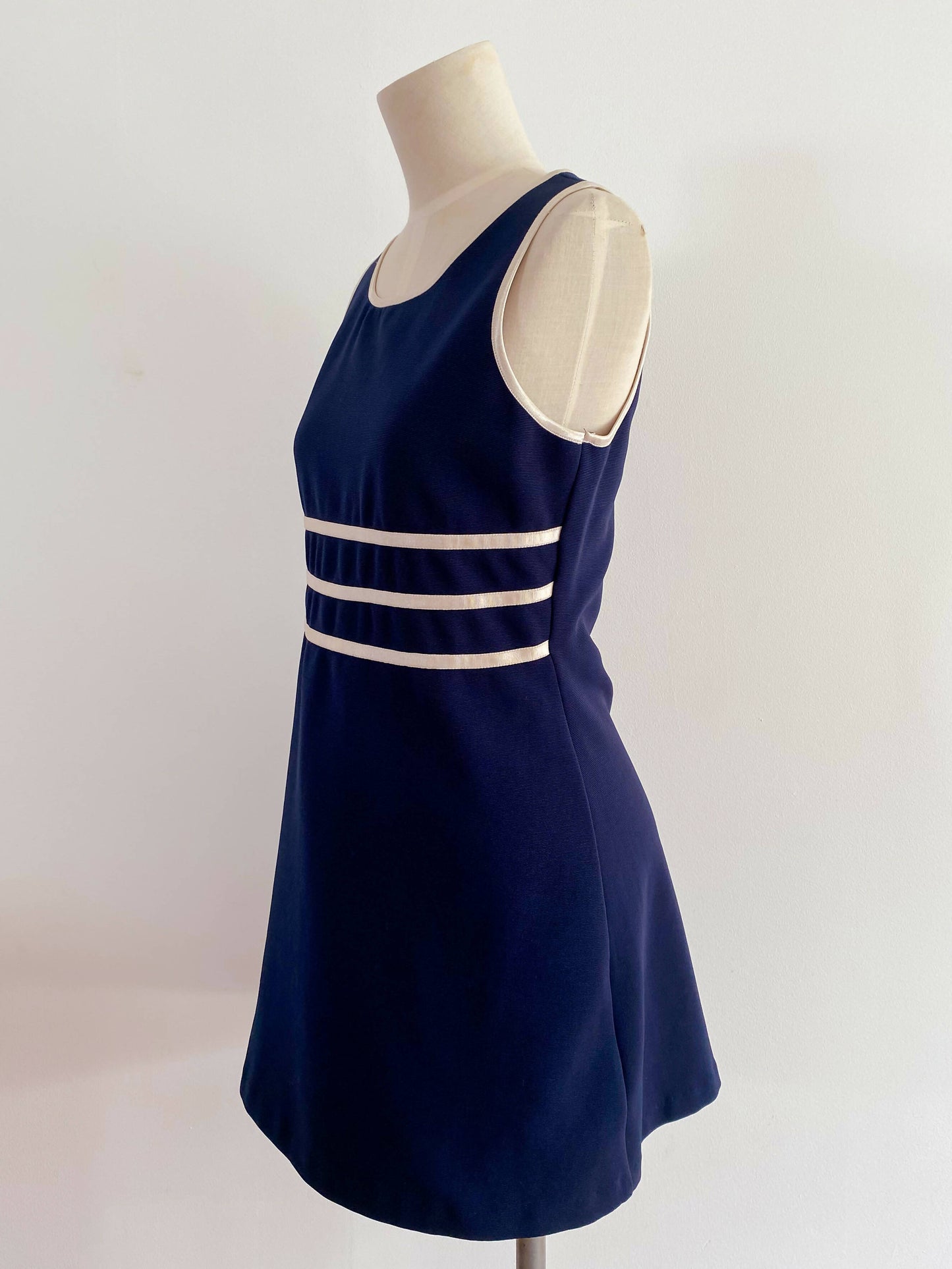 Crystal USA Size 10 Striped Navy Mini Dress