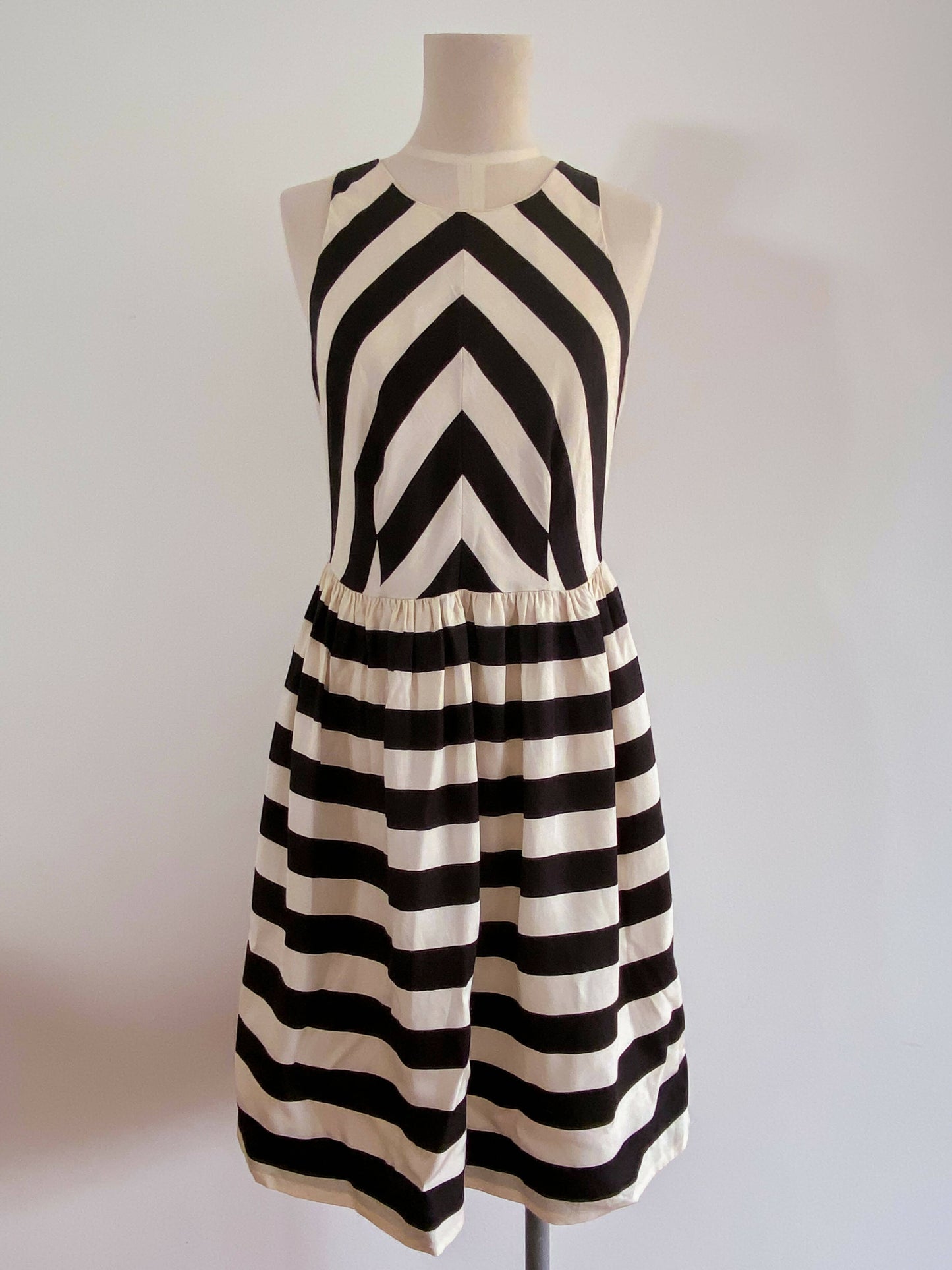 Country Road Size 10 Striped Mini Dress