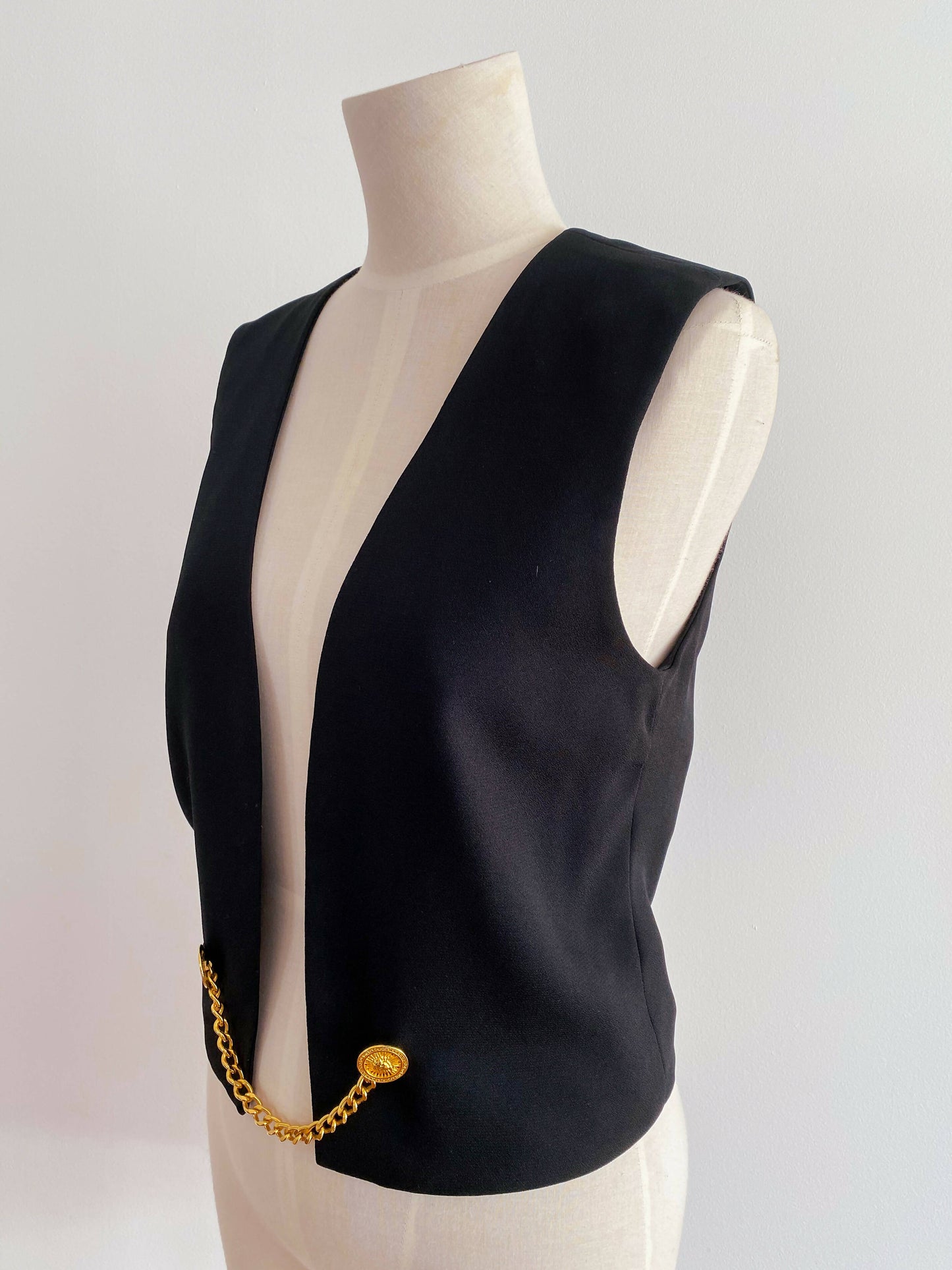 Samantha Size 10 Black Embellished Crepe Vest