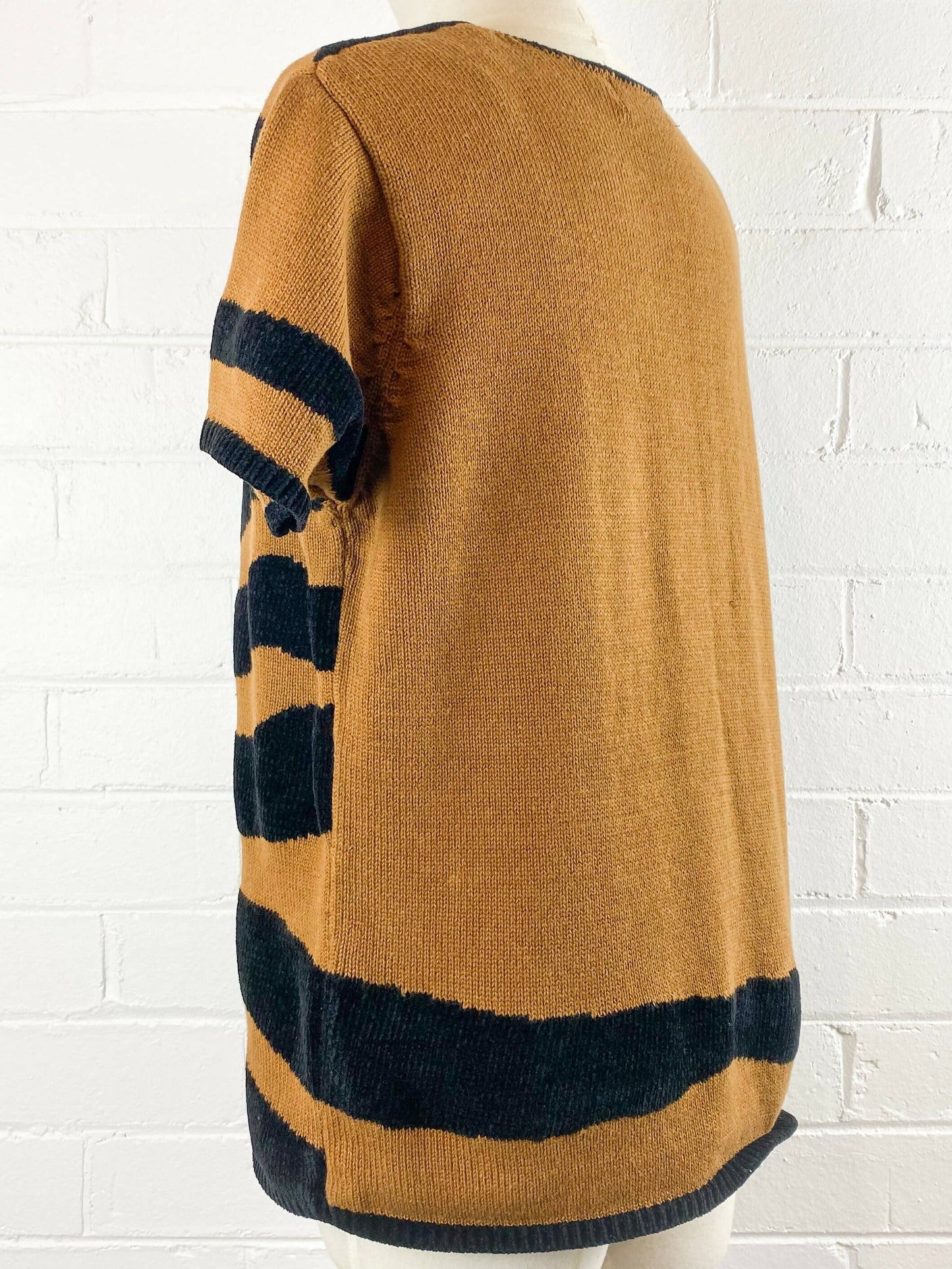 Size 10 Two-Tone Knitted Top