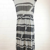 Size 10 Pleated Two-Tone Printed Midi Dress