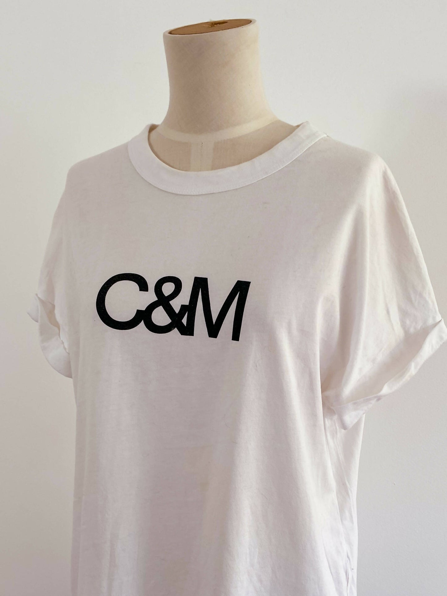 C&M Camilla and Marc Size 8 White Cotton Tee