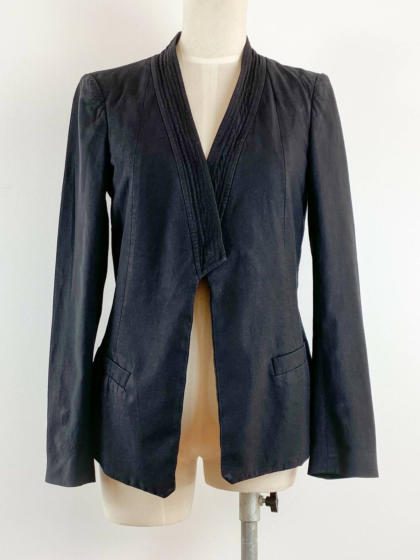 Diane von Furstenberg Size 8 Black Blazer