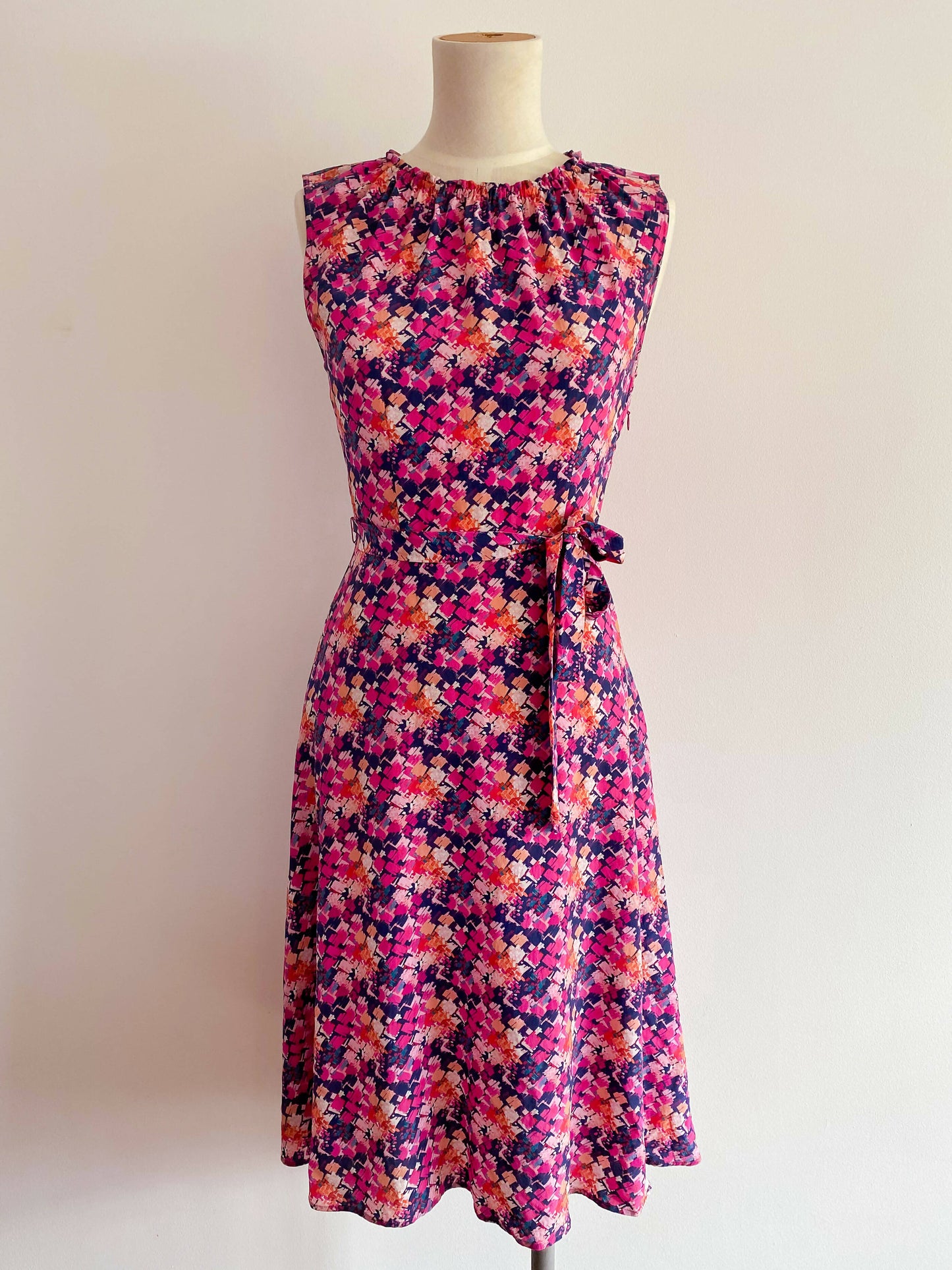 Marcs Size 6 Silk Print Midi Dress