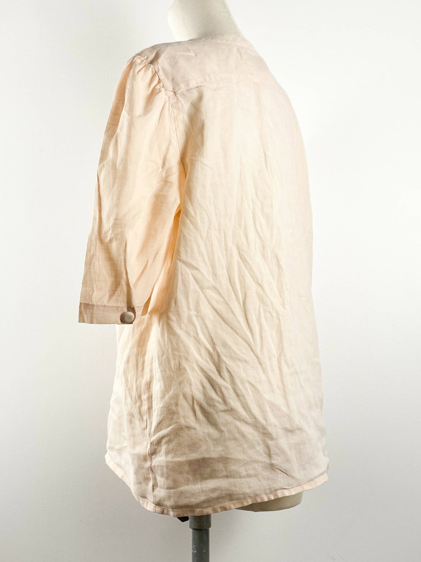 Country Road Light-Pink Linen Top